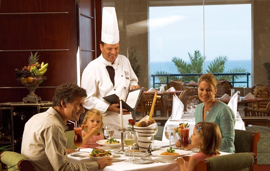 餐廳服務員點單技巧精講 提升效率與體驗的餐飲寶典